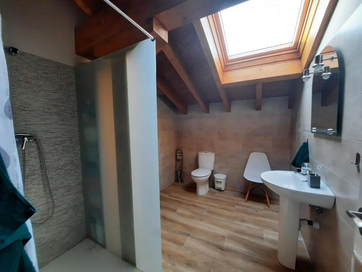 Preciosos Apartamentos A 15 Minutos De Comillas Periedo Buitenkant foto