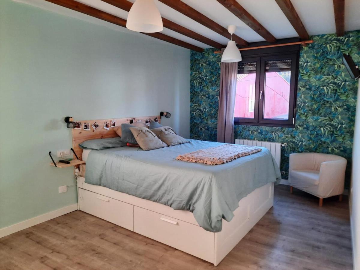 Preciosos Apartamentos A 15 Minutos De Comillas Periedo Buitenkant foto
